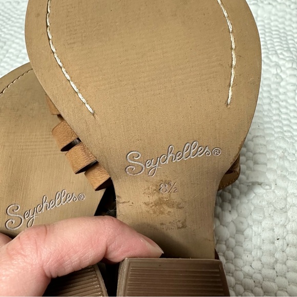 Woven Mules | Seychelles - Picture 8 of 12